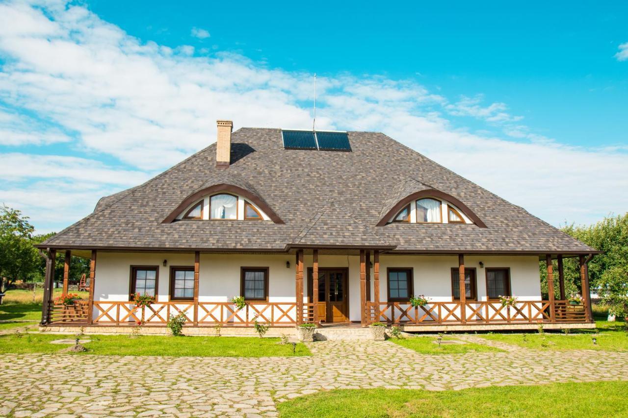 ホテル Casa Strabunicului Partestii de Sus  エクステリア 写真