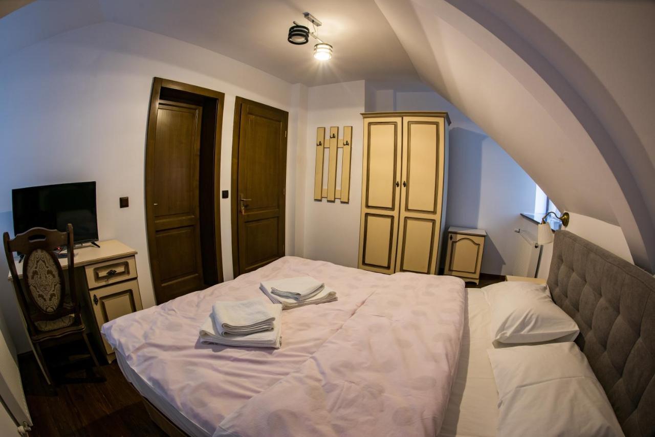 ホテル Casa Strabunicului Partestii de Sus  エクステリア 写真